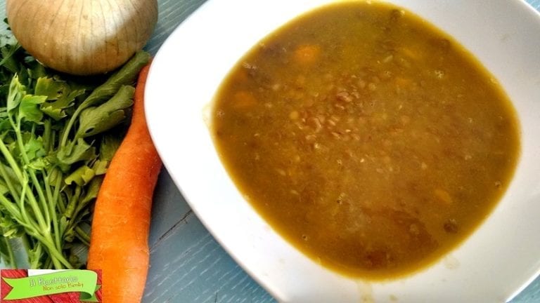 Zuppa di lenticchie aromatizzata con Bimby: variante saporita