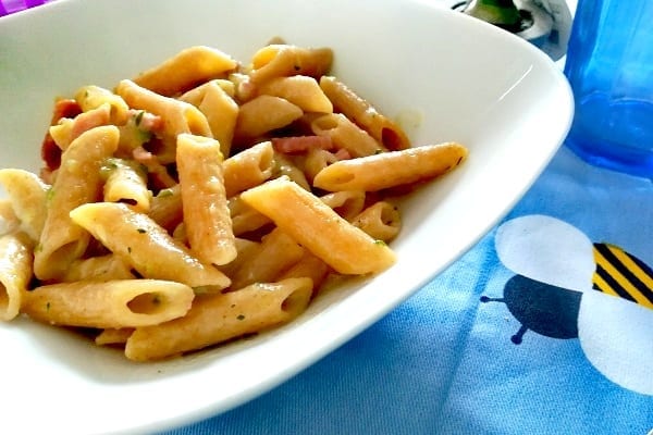 Pasta con crema di zucchine e speck Bimby