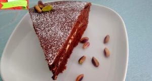 Torta versata al cioccolato con crema di yogurt e nutella: ricetta soffice Bimby Torta versata al cioccolato con crema di yogurt e nutella