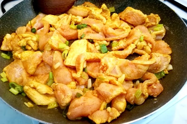 Straccetti di petto di pollo al curry 4