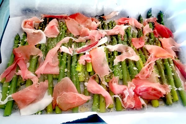 Asparagi e speck gratinati 3