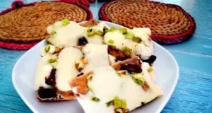 Come condire la pizza, idee: con cipollina, olive e formaggio pizza con cipollina fresca, olive e formaggio