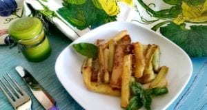 Zucchine parmigiano e salvia, pronte in 15 minuti Zucchine parmigiano e salvia