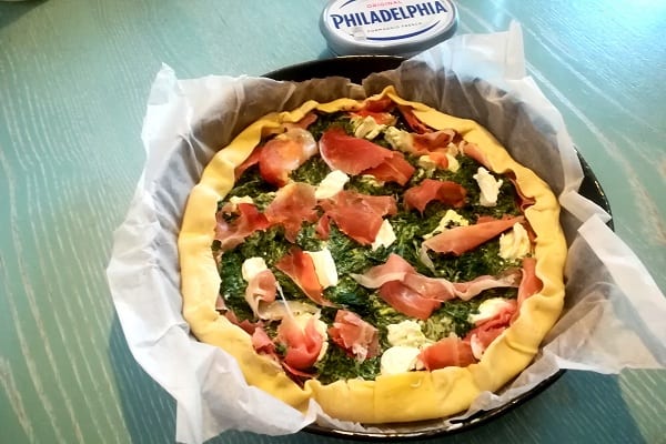 Torta salata con philadelphia e spinaci 2