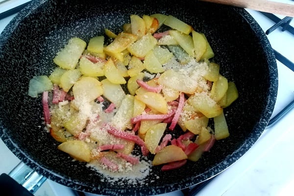 Patate con parmigiano e speck 2