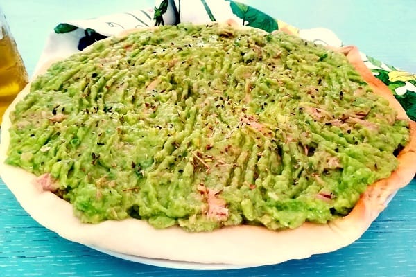 Torta salata con avocado e tonno 3