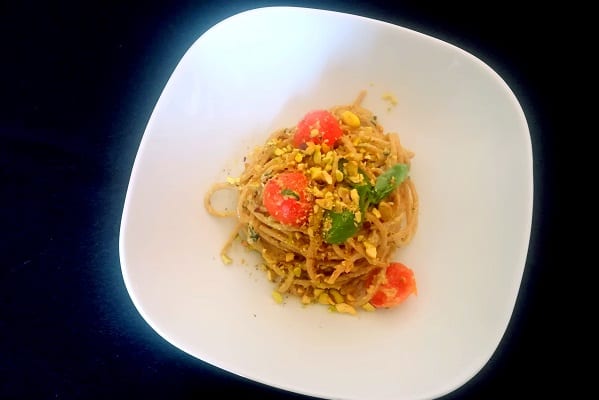 Pasta con ricotta, pistacchio e pomodorini 5