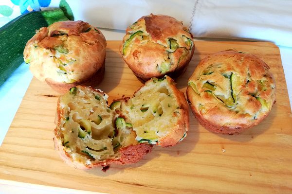 Muffin salati con salmone e zucchine Bimby 5