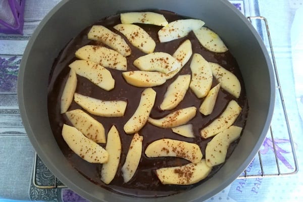 Torta di mele al cioccolato 2