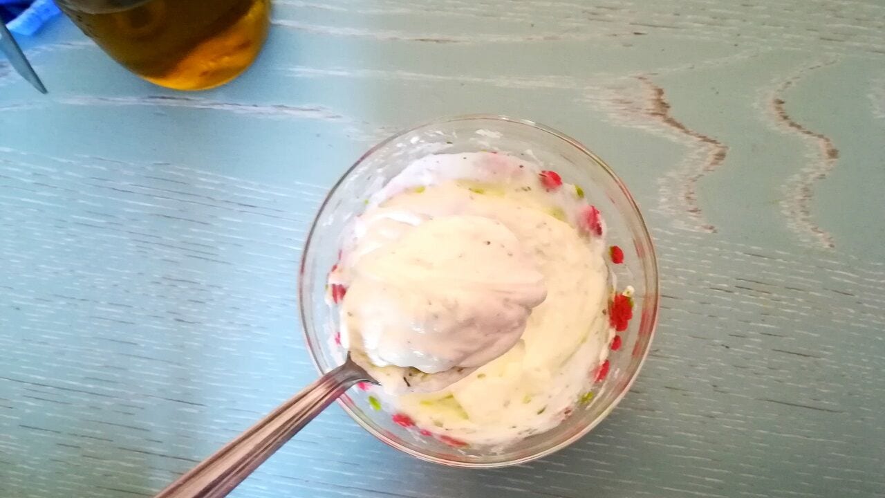 Salsa allo yogurt in casa 2