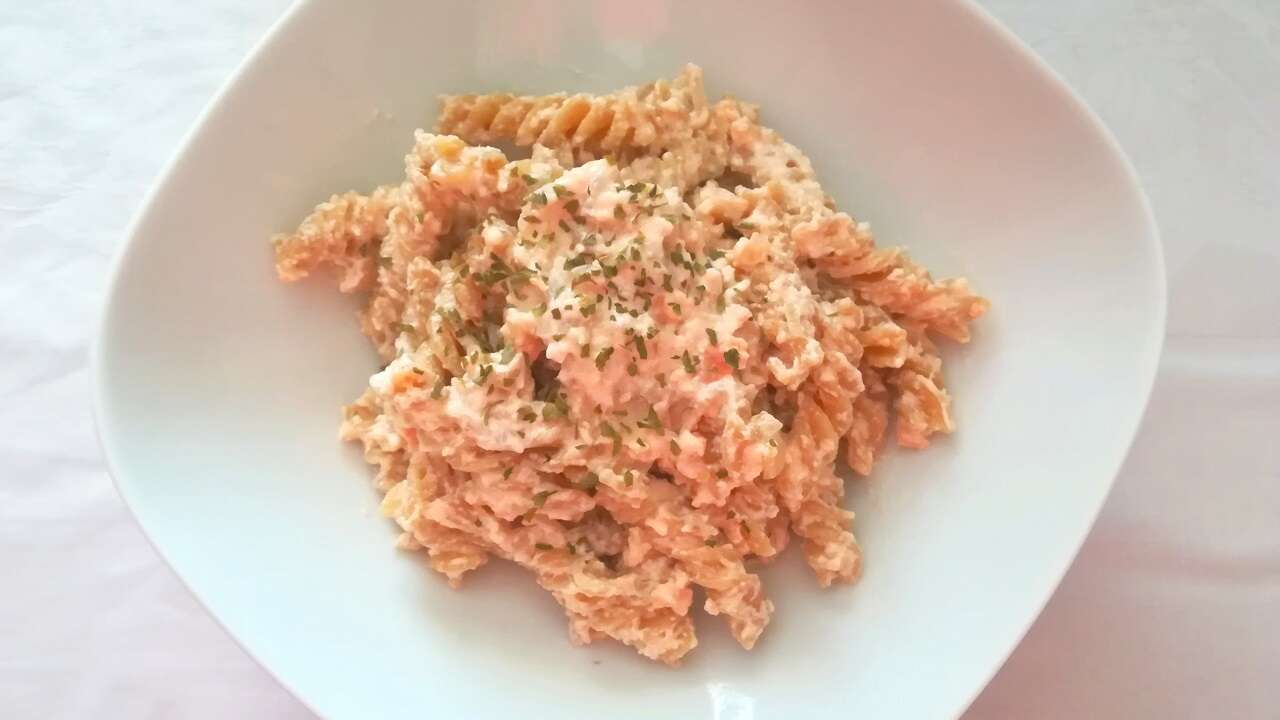 Pasta con crema di salmone Bimby 3