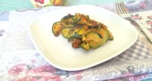Zucchine in padella al pecorino, versione ‘sabbiosa’ veloce Zucchine veloci in padella al pecorino