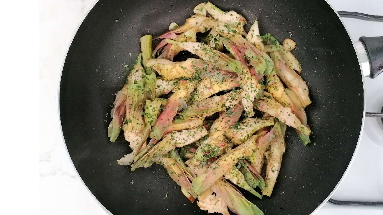 Carciofi fritti aglio e prezzemolo 3