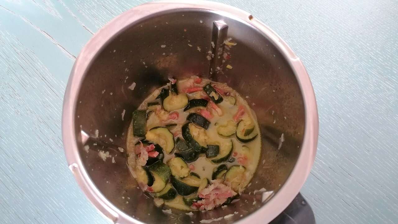 Zucchine allo speck 2