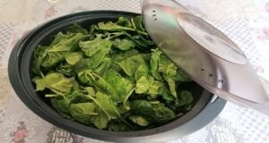 Spinaci al Varoma con Bimby, come cuocerli al vapore Spinaci al Varoma