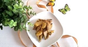 Carciofi e patate in padella: vegan e senza glutine Carciofi e patate in padella