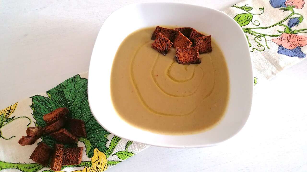 Crema vellutata di zucchine e funghi 2