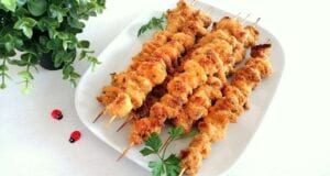 Spiedini di pollo barbecue al forno, sfiziosi e saporiti Spiedini di pollo barbecue