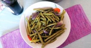 Fagiolino con cipolla in pentola: come farlo e condirlo Fagiolino con cipolla