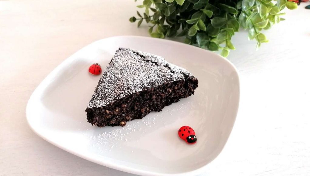 Dolce proteico avena e yogurt greco Bimby, aromatizzato al caffè