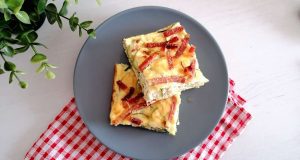 Frittata di ricotta e zucchine al forno, senza olio Frittata di ricotta e zucchine al forno, senza olio e burro