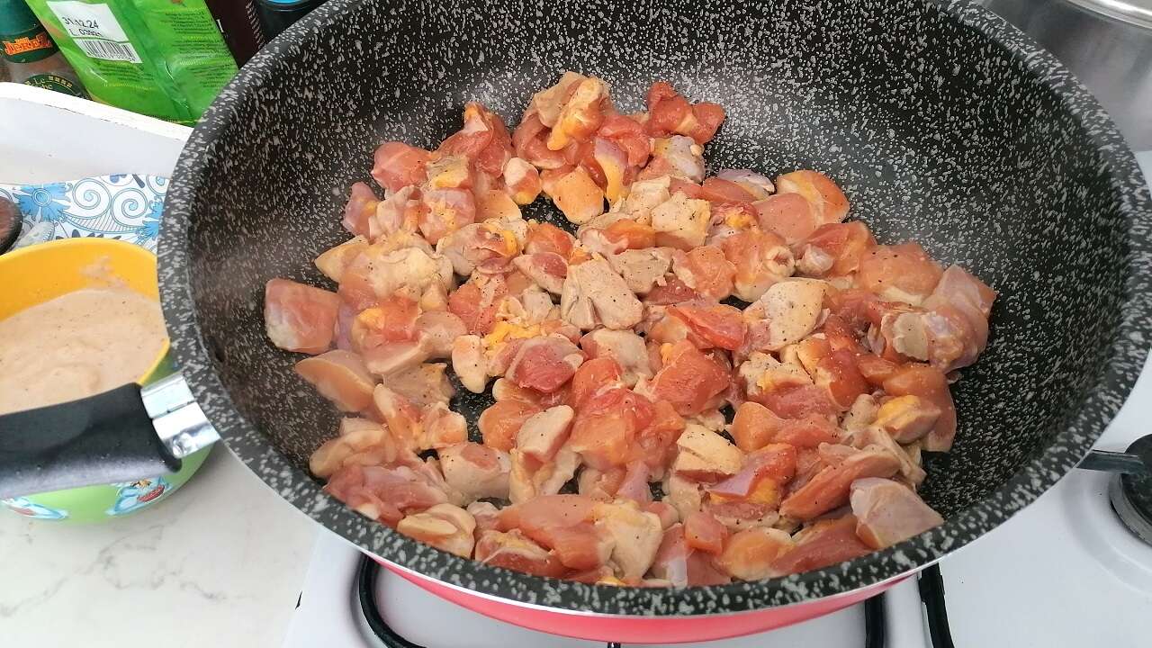 Bocconcini di pollo in crema di funghi light 2