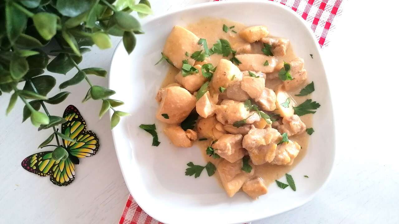 Bocconcini di pollo in crema di funghi light 6