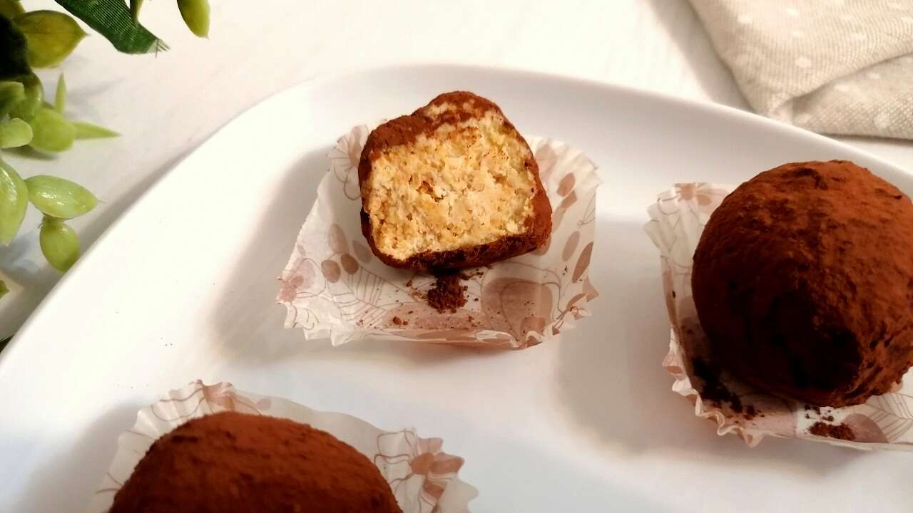 Tartufi pandoro e mascarpone, pronti in un attimo 4