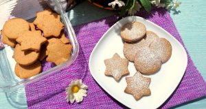 Biscotti Pan di Zenzero Bimby, speziati e profumati Biscotti Pan di Zenzero Bimby, speziati e profumati