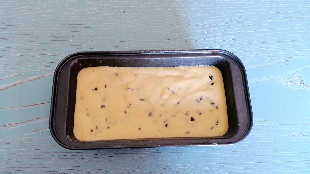 Plumcake Pan d’arancio Bimby con gocce di cioccolato 3