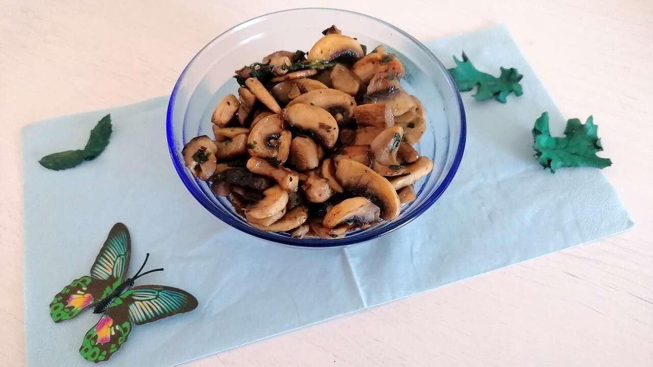 Funghi champignon trifolati: veloci e tanto saporiti 3