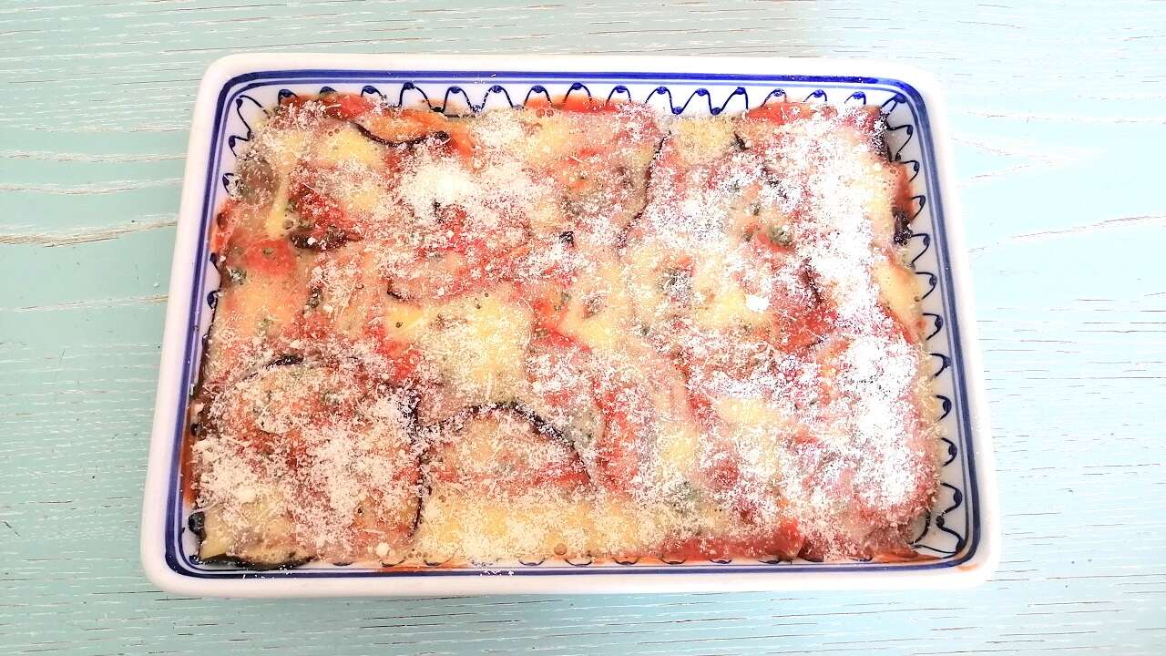 Parmigiana di melanzane al forno: la ricetta buonissima 5