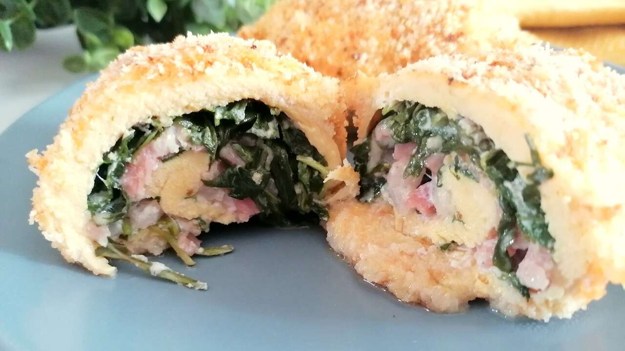 Involtini di pollo, con rucola, speck e parmigiano 5