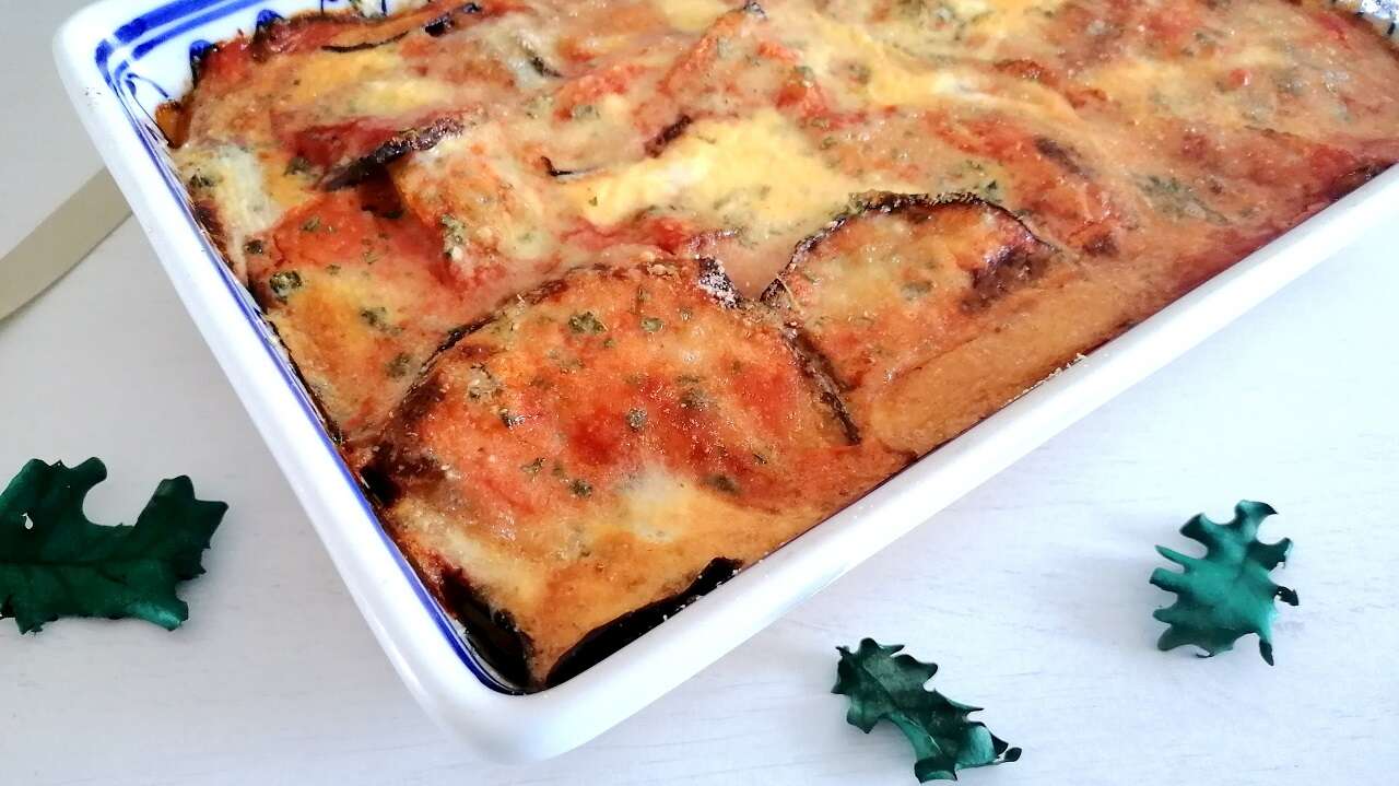 Parmigiana di melanzane al forno: la ricetta buonissima 7