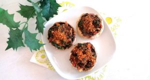 Funghi ripieni con spinaci e speck, al forno