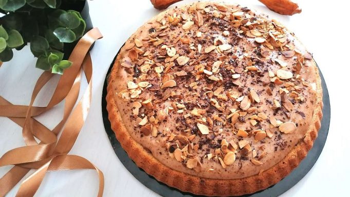 Crostata morbida alle mandorle Bimby: impasto e crema alla mandorla