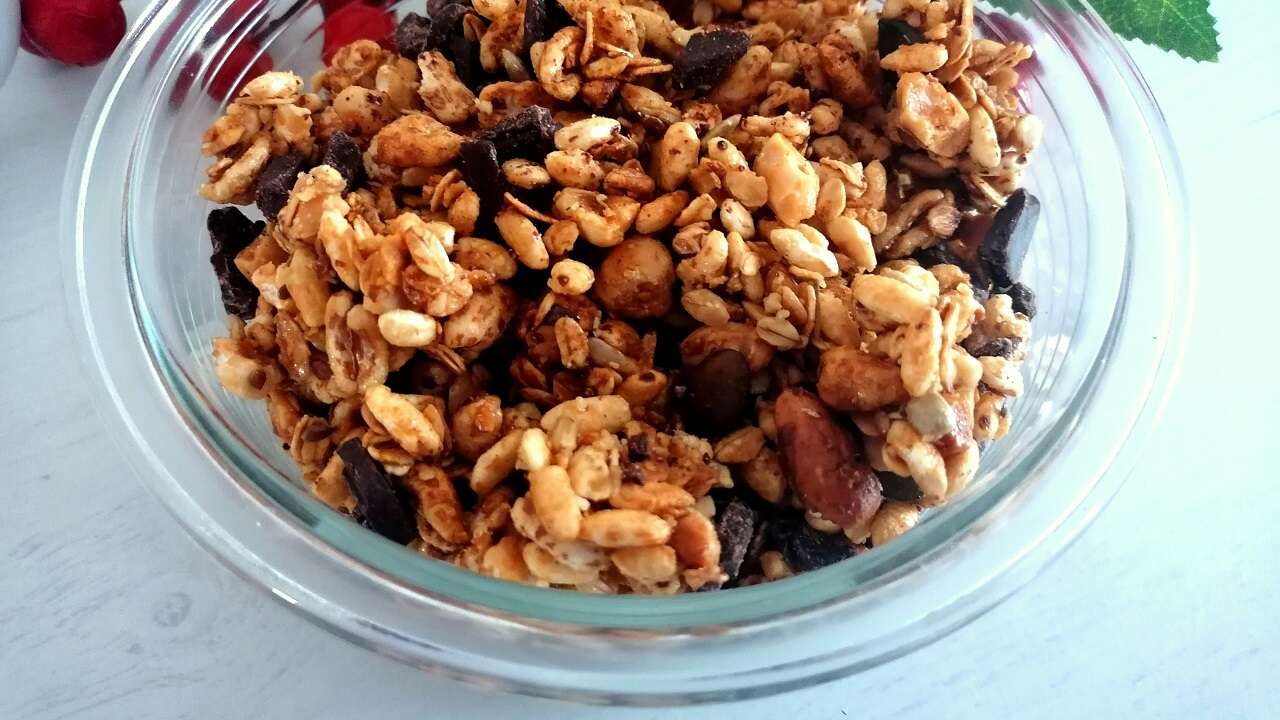 Muesli per la colazione, con cereali soffiati 4