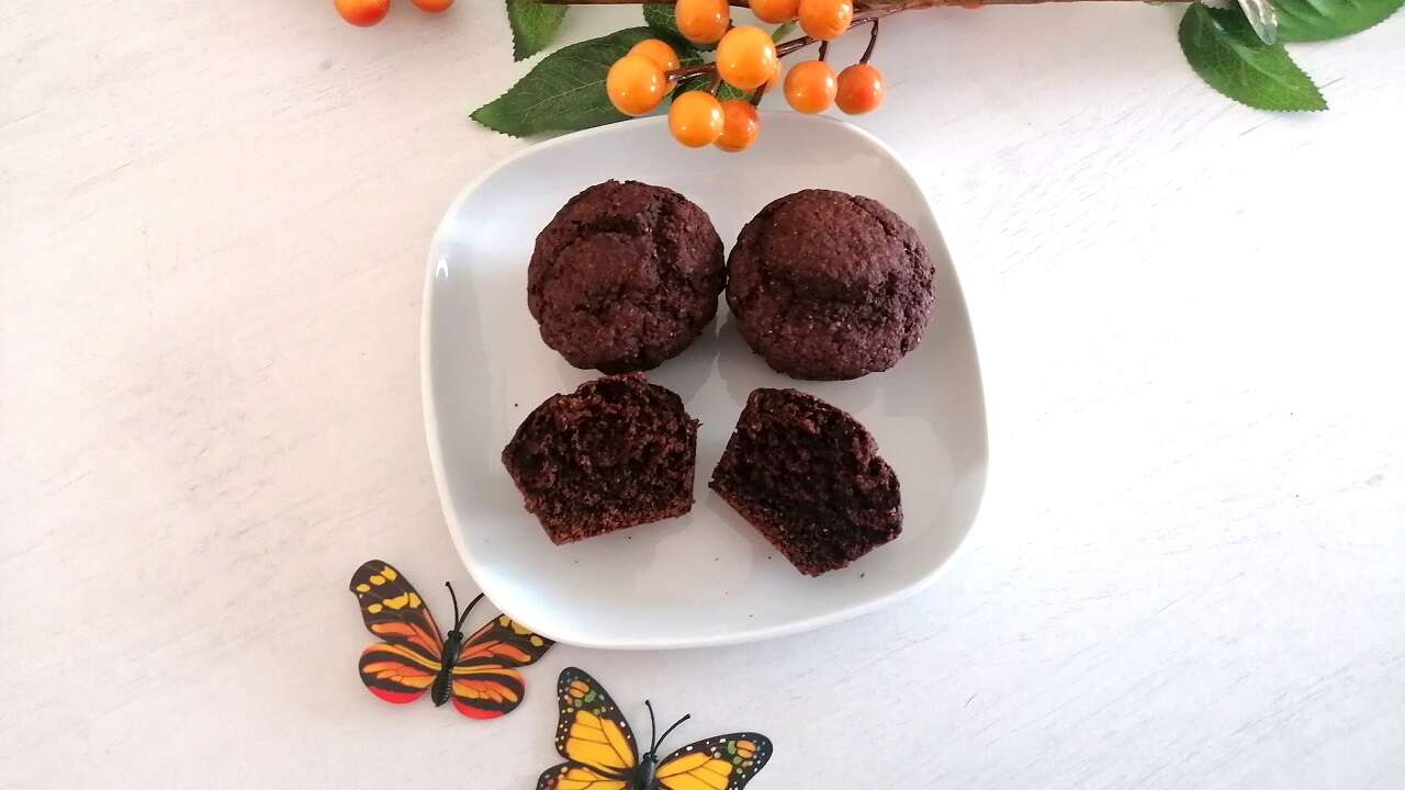 Muffin al cacao integrali all’acqua: con e senza Bimby 4
