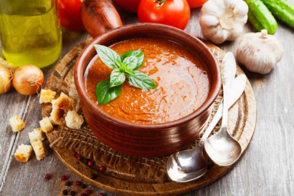 gazpacho-andaluso-4-7-2026-ilricettariodicris.it gazpacho
