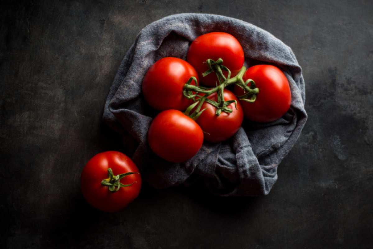 pomodori freschi conservare trucco pomodori freschi
