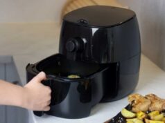 Friggitrice ad aria incrostata? Il trucco dei tecnici che in 5 minuti la riporta come nuova (nessuno fa il passaggio finale) friggitrice ad aria